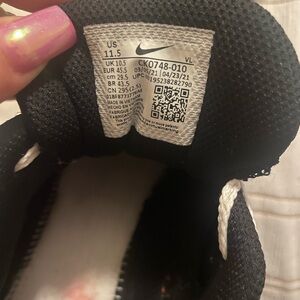 Men’s baseball turf Nike